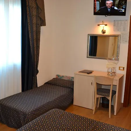 Caravelle&minicaravelle 3* Jesolo