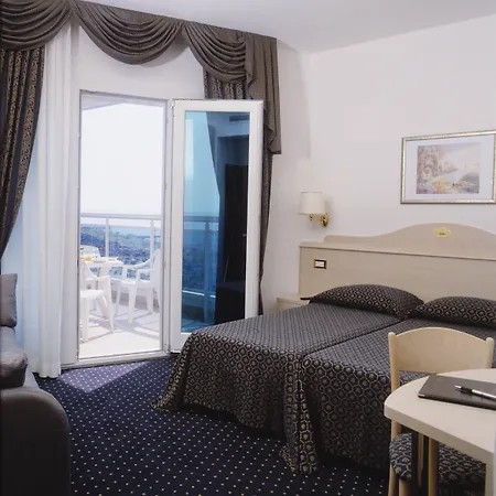 فندق Caravelle&minicaravelle ليدو دي يسولو