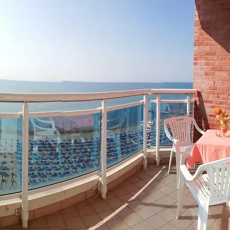 Caravelle&minicaravelle فندق