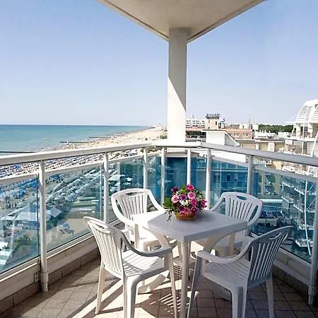 Caravelle&minicaravelle 3* Jesolo