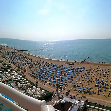 Caravelle&minicaravelle Hotel Jesolo