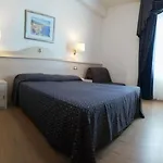 Caravelle&minicaravelle 3*