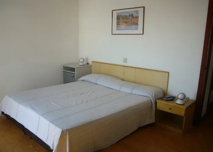 Hotel Caravelle&minicaravelle 3*