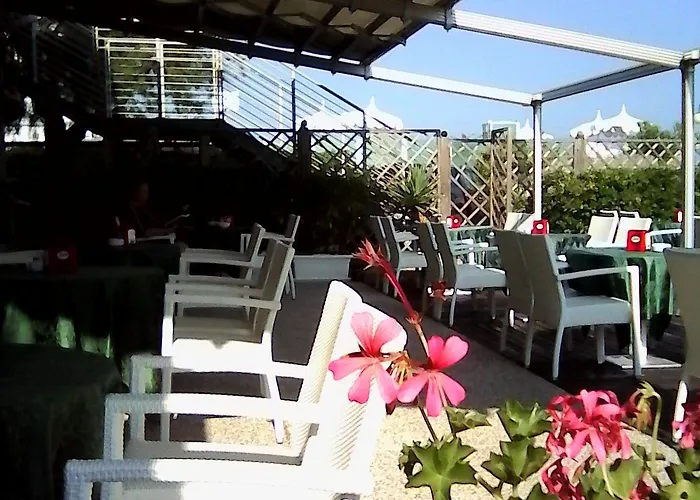 Caravelle&minicaravelle 3* Lido di Jesolo