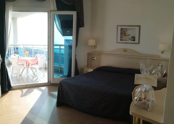 Caravelle&minicaravelle 3*