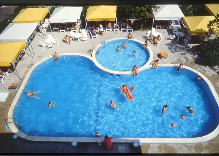 Caravelle&minicaravelle Hotel 3*