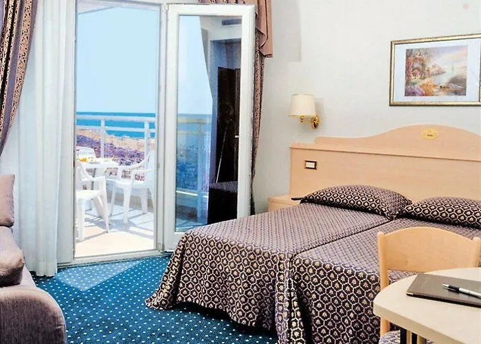 Hotel Caravelle&minicaravelle 3*